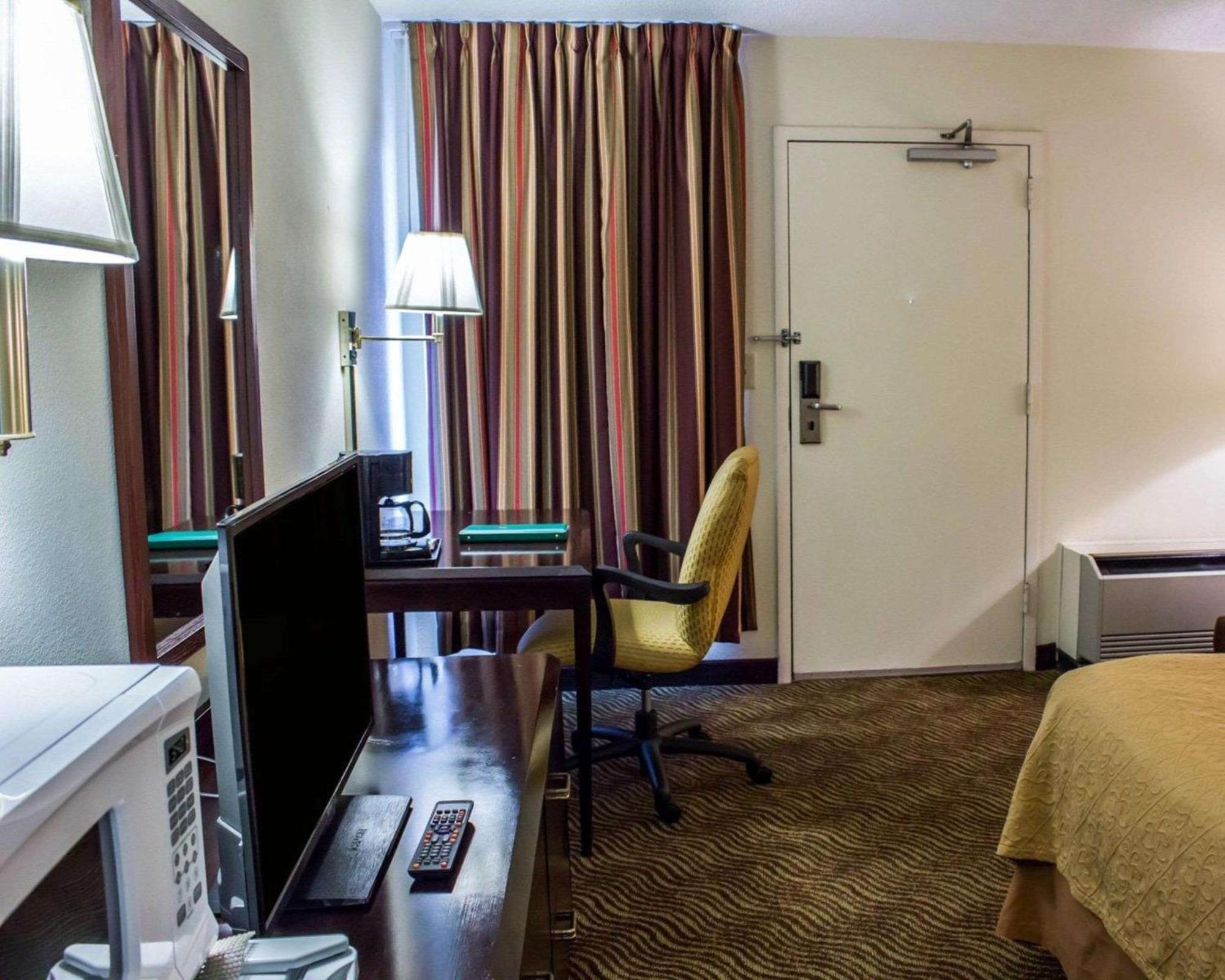 Quality Inn Rocky Mount Luaran gambar